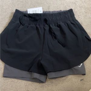 Black gymshark women’s running shorts